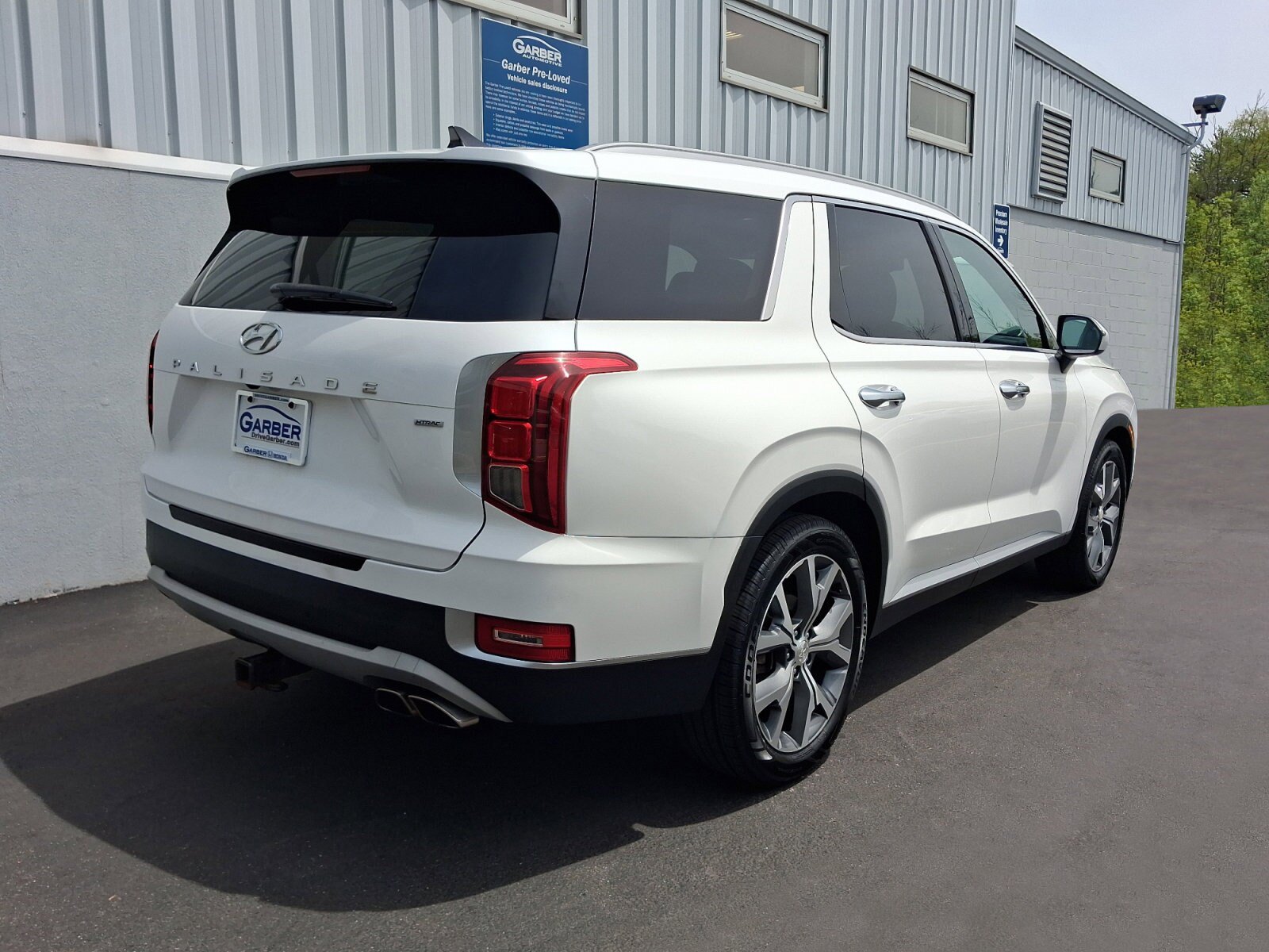 Used 2022 Hyundai Palisade SEL w/ 8P Bench Seat Package AWD/4WD image 10