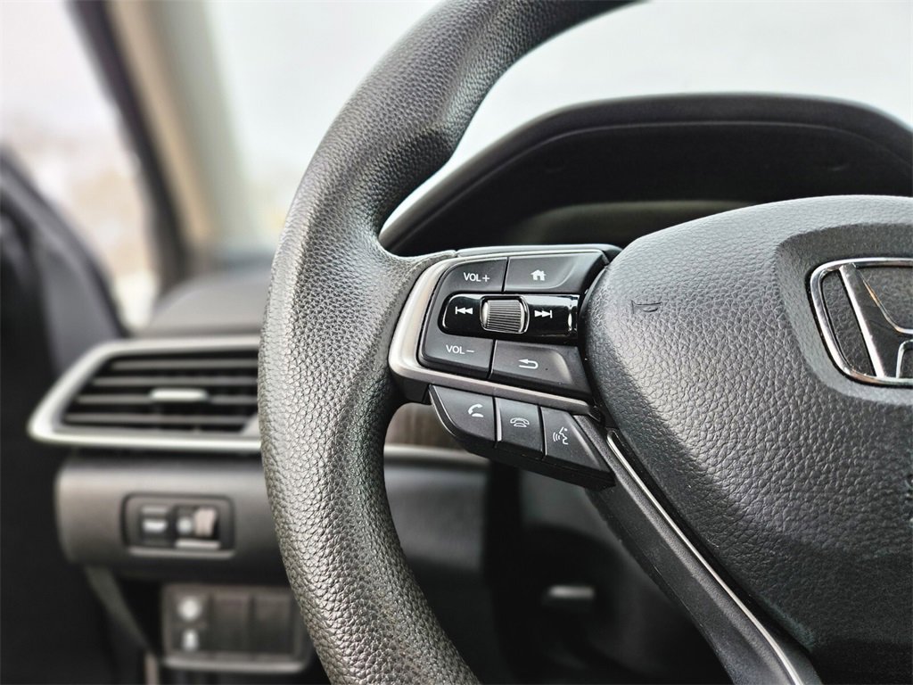 Used 2020 Honda Accord EX image 25