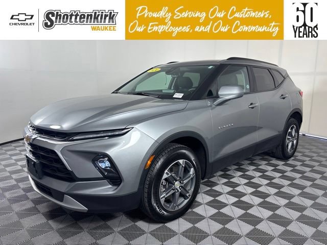 Used 2024 Chevrolet Blazer LT w/ Convenience Package FWD image 1