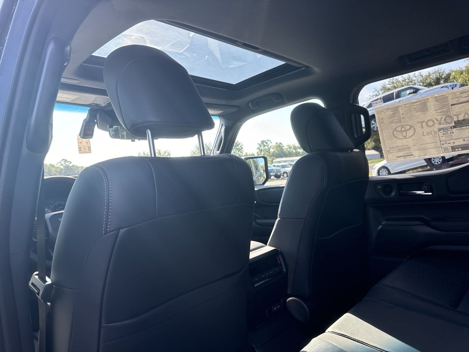 New 2024 Toyota Land Cruiser w/ Premium Package AWD/4WD image 28