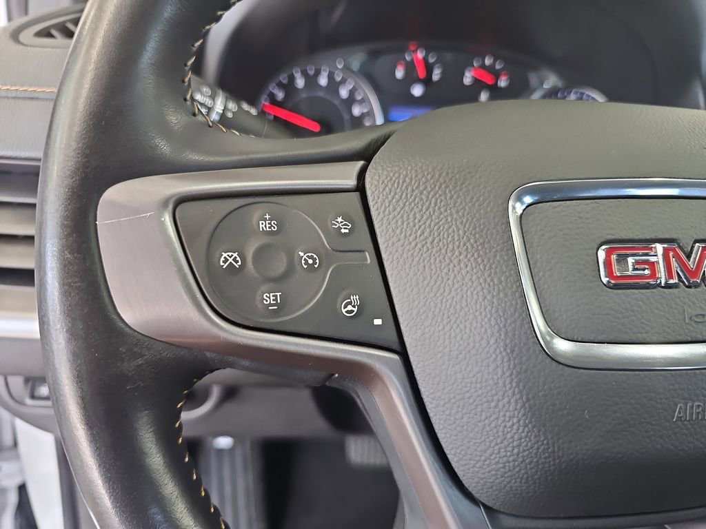 Used 2022 GMC Terrain AT4 w/ Tech Package AWD/4WD image 17
