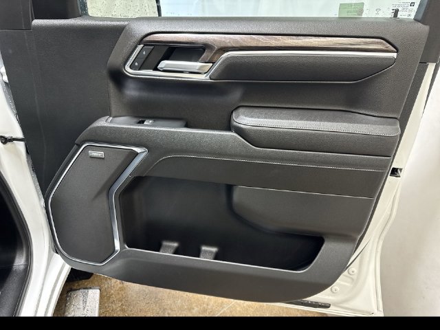 Used 2023 Chevrolet Silverado 1500 LTZ AWD/4WD image 27