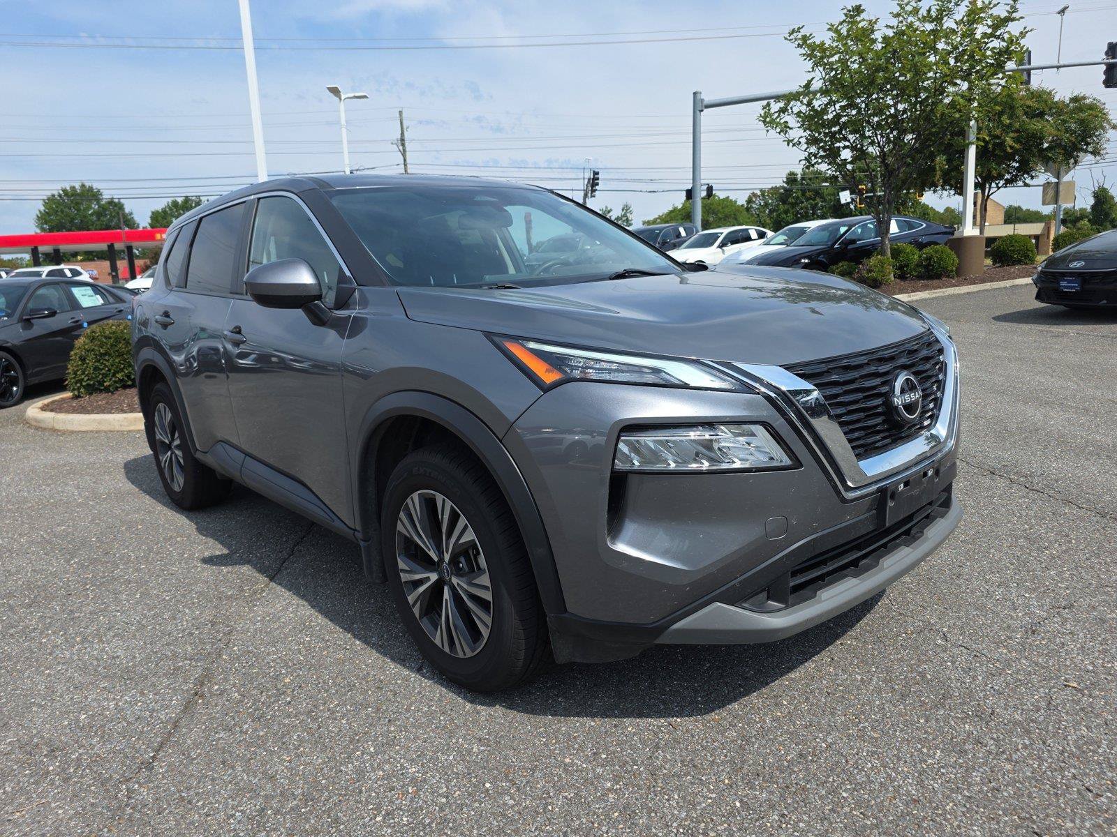 Used 2023 Nissan Rogue SV AWD/4WD image 9