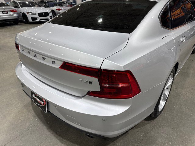 Used 2018 Volvo S90 T5 Momentum w/ Convenience Package image 44