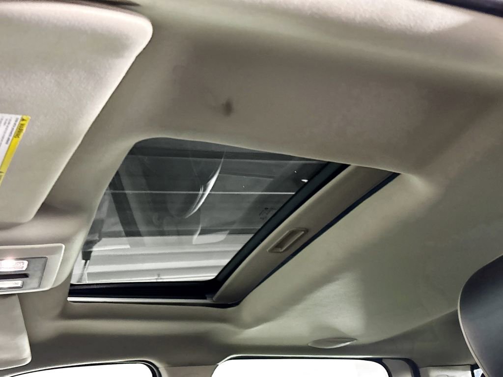 Used 2014 RAM 3500 Laramie Longhorn image 19