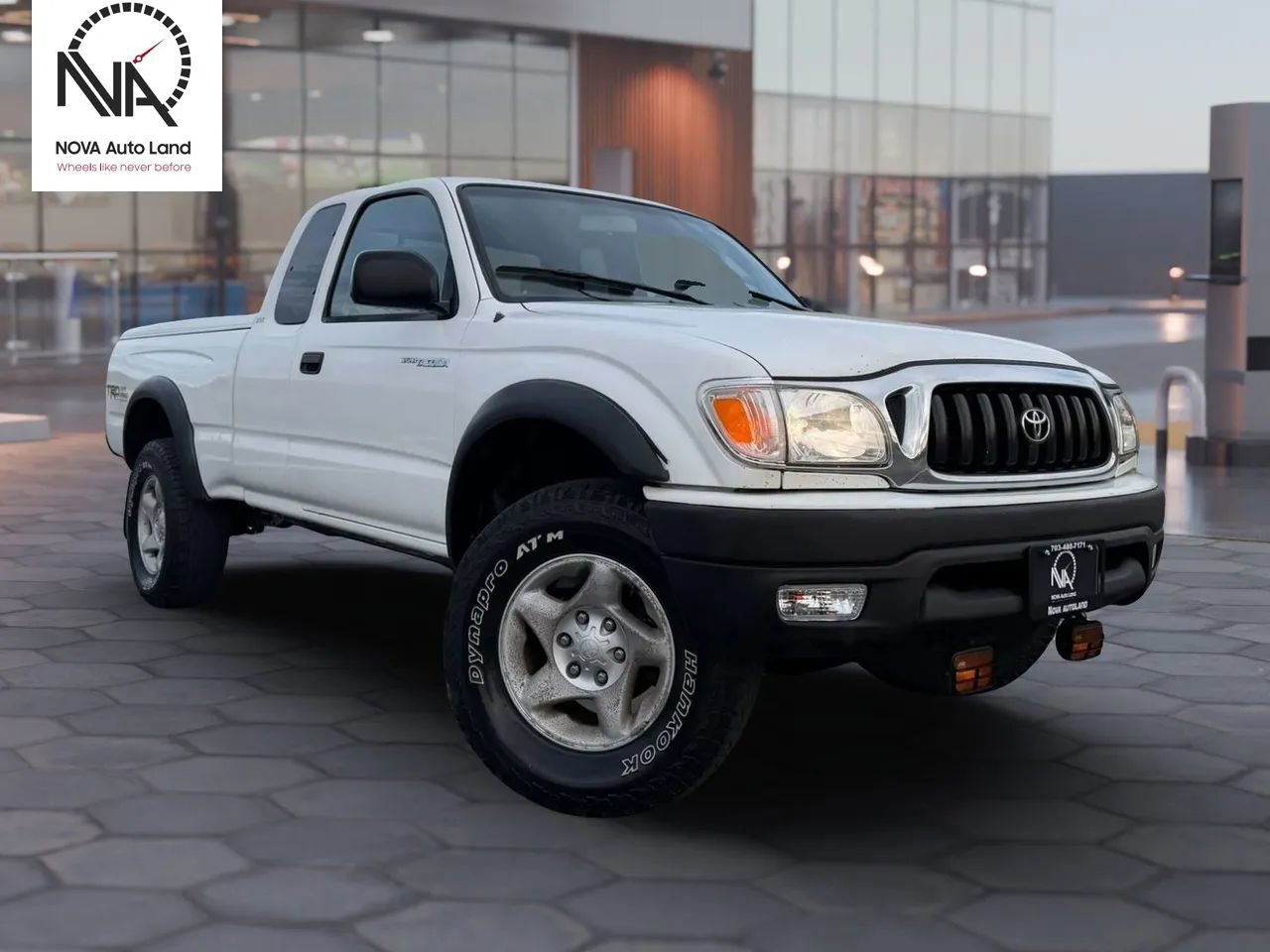 Used 2002 Toyota Tacoma 4x4 Xtracab V6 image 2