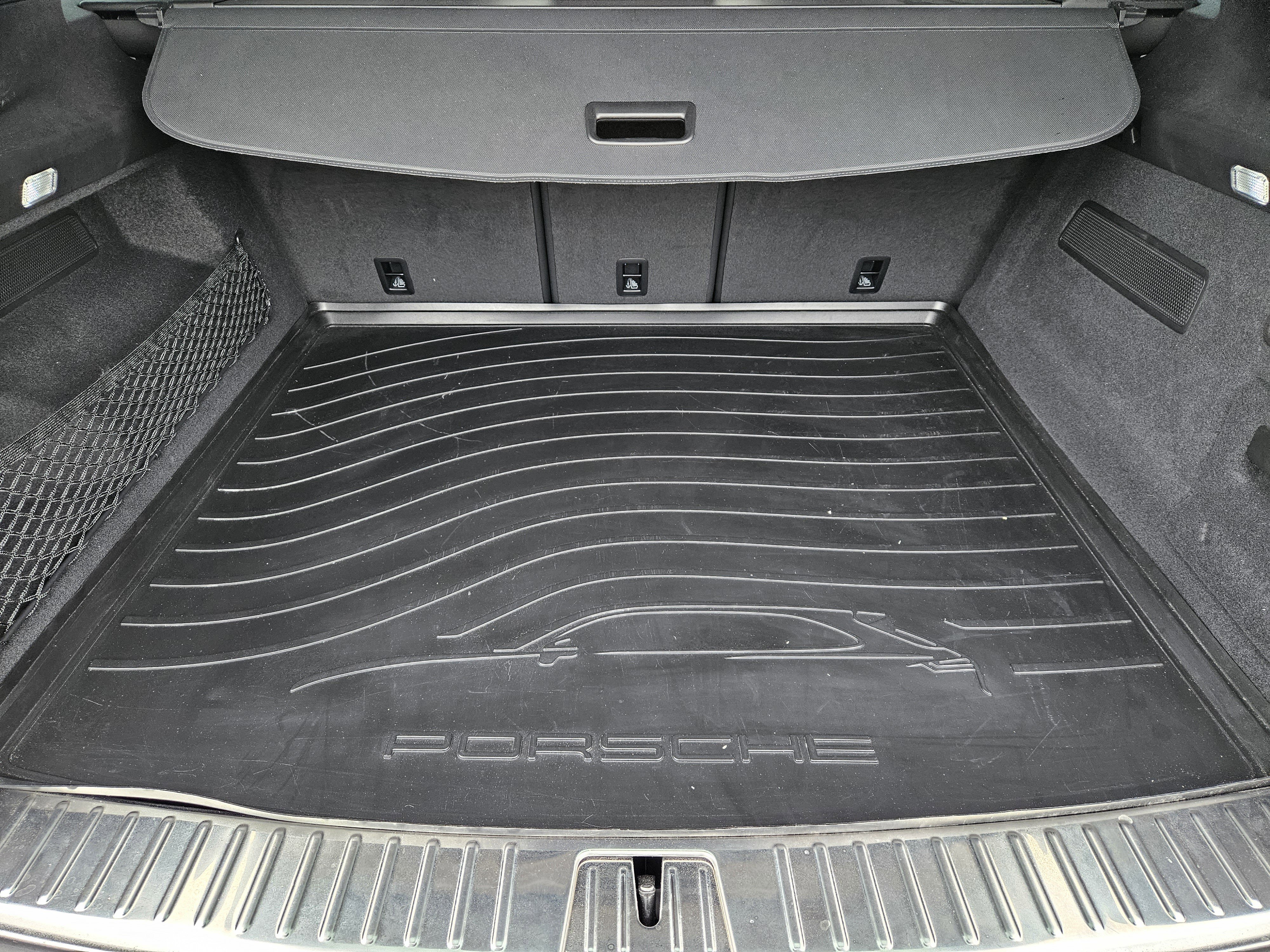 Certified 2022 Porsche Cayenne Turbo image 31