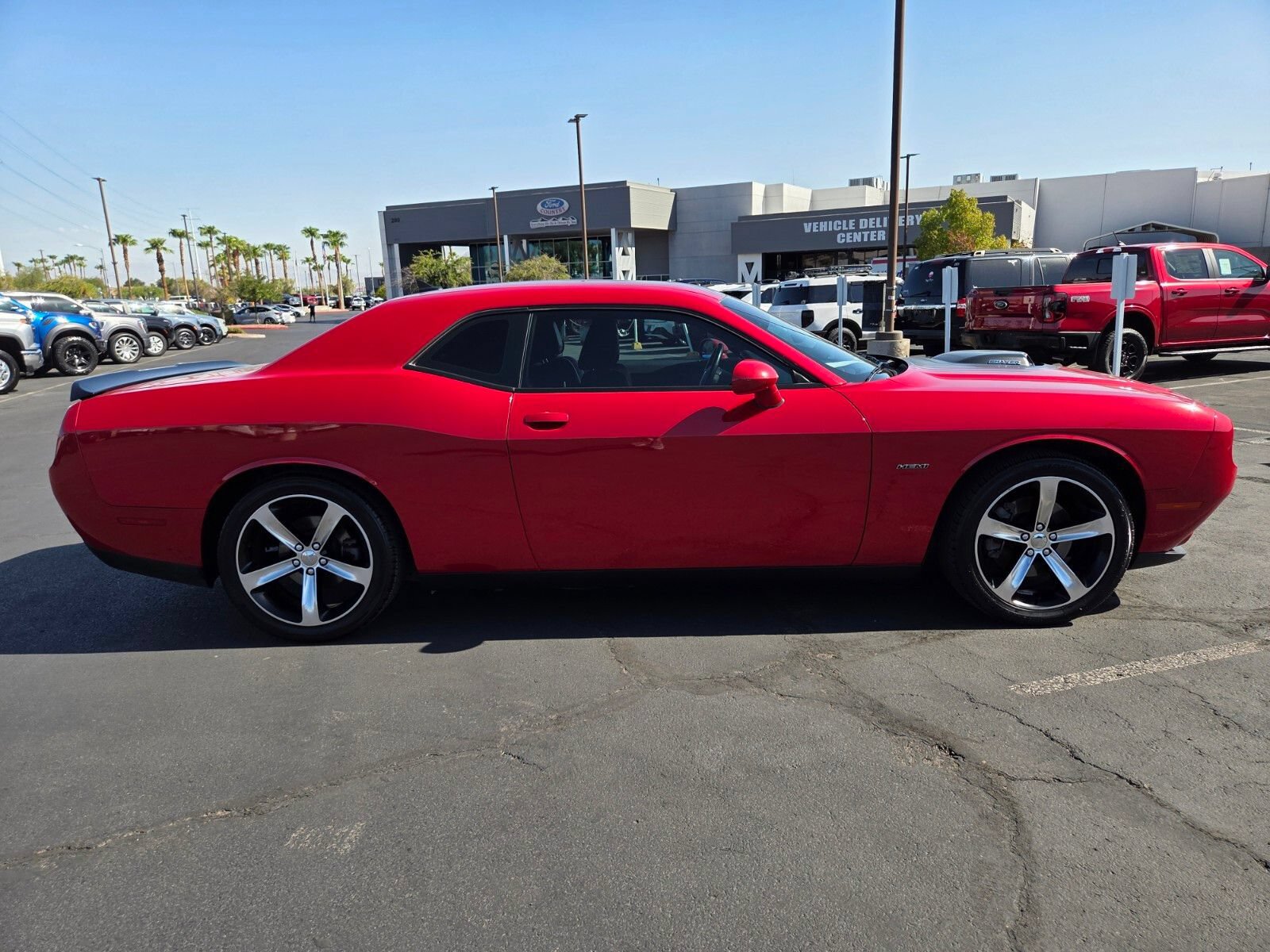 Used 2016 Dodge Challenger R/T Plus RWD image 7