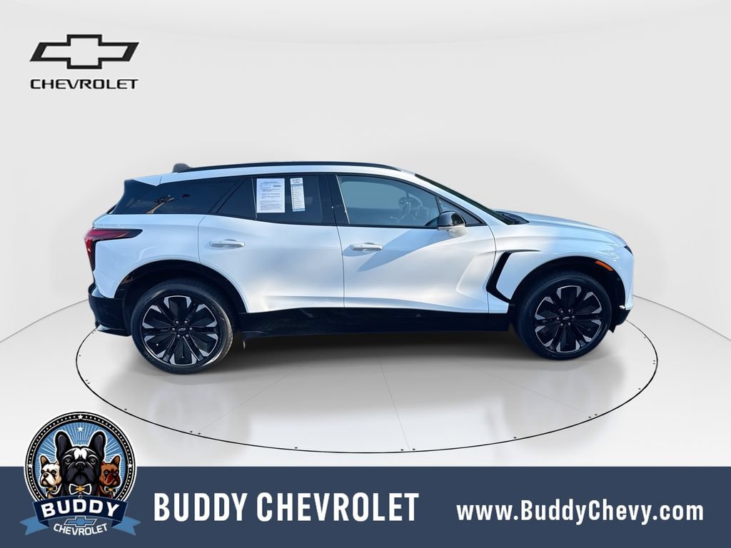 Used 2024 Chevrolet Blazer EV RS AWD/4WD image 9