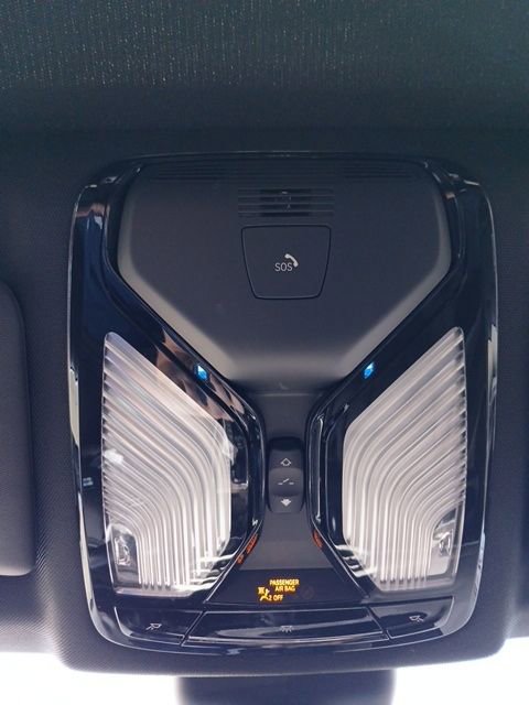 Used 2021 BMW 330e w/ Convenience Package image 26