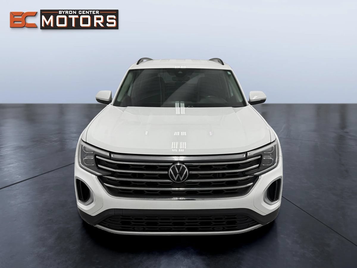 Used 2024 Volkswagen Atlas SE AWD/4WD image 8