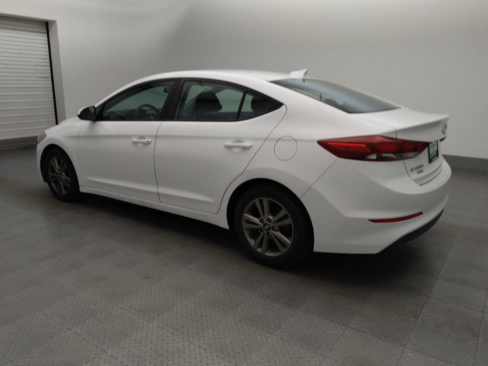 Used 2018 Hyundai Elantra SEL FWD image 3