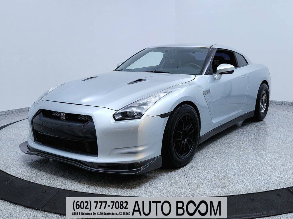 Used 2010 Nissan GT-R Premium AWD/4WD image 1