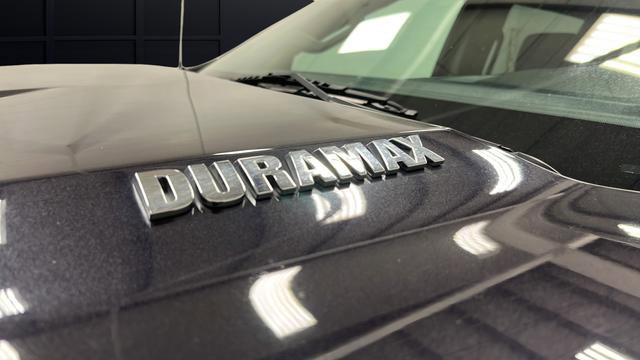 Used 2022 Chevrolet Silverado 1500 LT AWD/4WD image 41