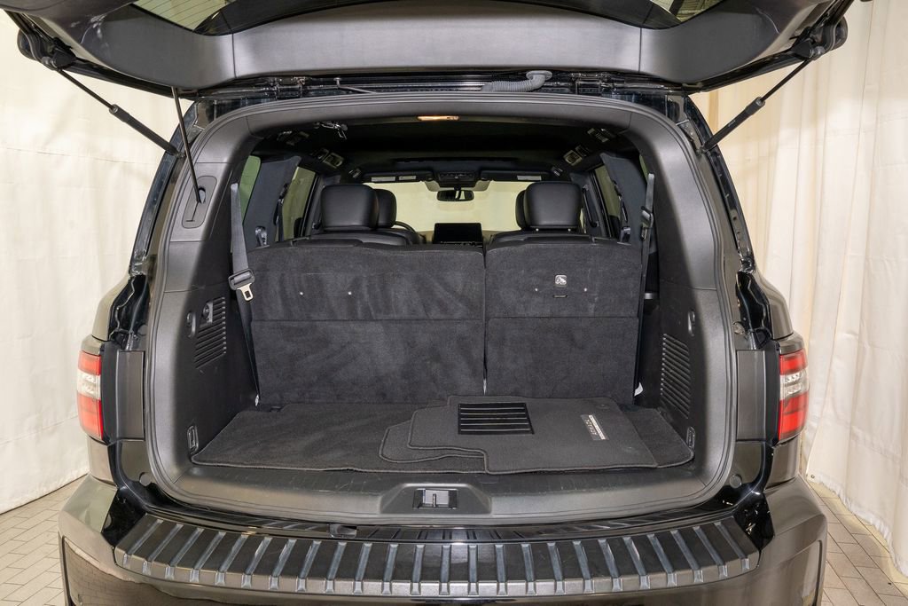Used 2023 Nissan Armada SL w/ Midnight Edition Package image 5