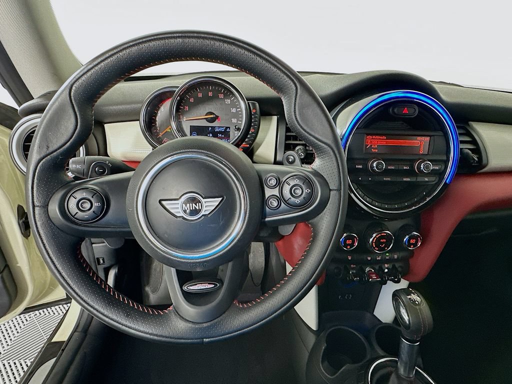 Used 2015 MINI Cooper S FWD image 11