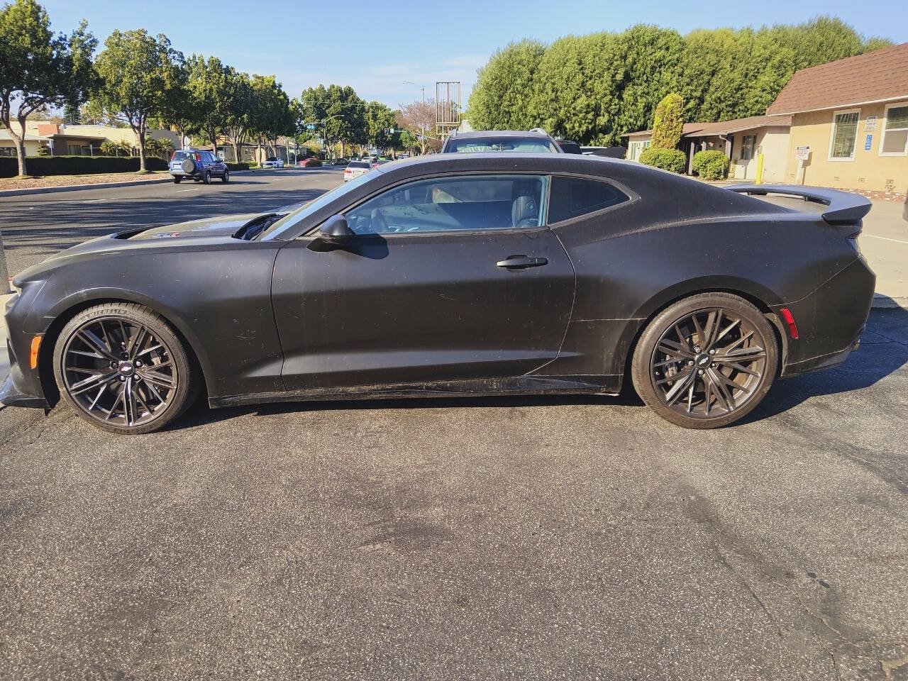 Used 2017 Chevrolet Camaro ZL1 RWD image 4