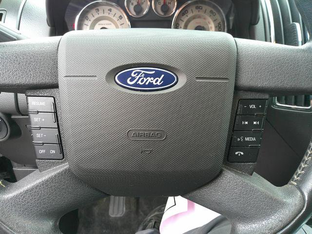 Used 2010 Ford Edge Sport AWD/4WD image 9