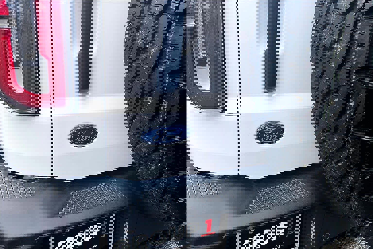 Used 2023 Ford Bronco Badlands image 33