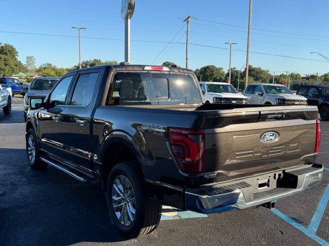 Used 2024 Ford F150 Lariat w/ FX4 Off-Road Package AWD/4WD image 3