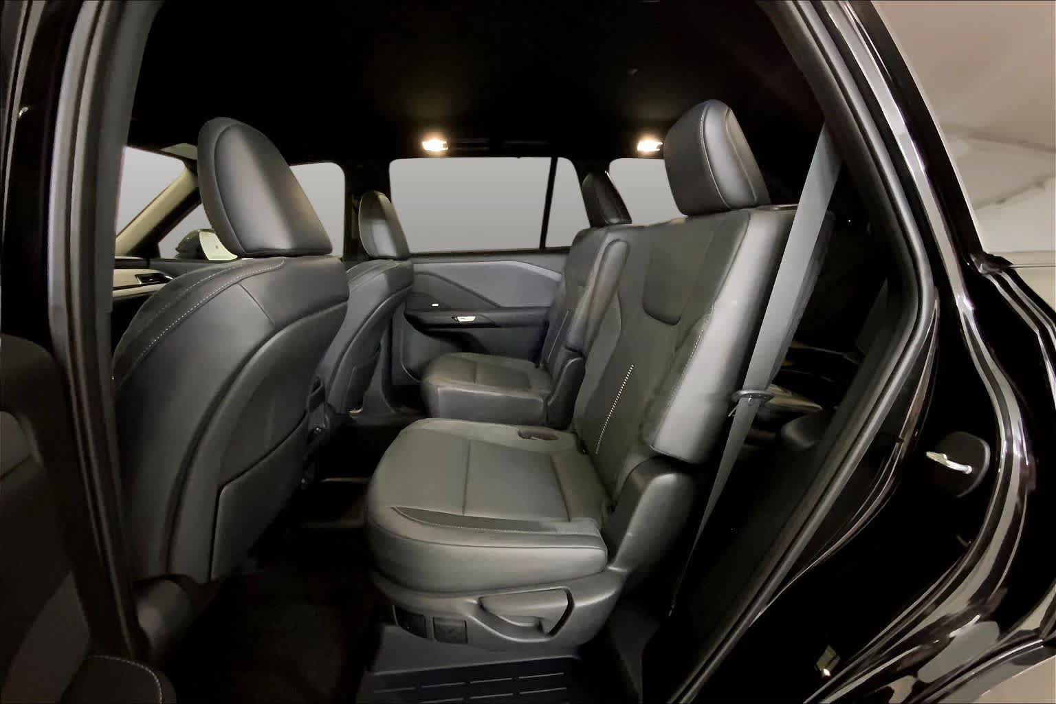 Used 2025 Lexus TX 550h AWD Plug-In Hybrid image 20