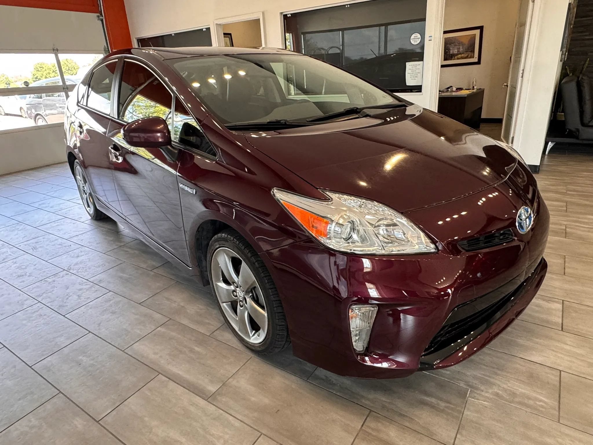 Used 2013 Toyota Prius Persona Series FWD image 3