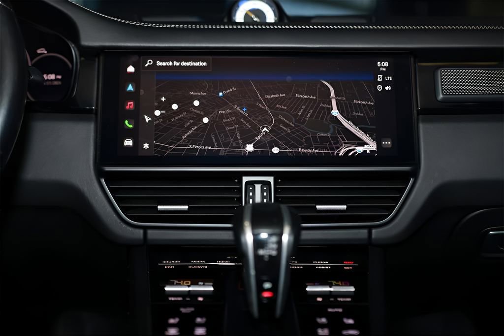 Used 2023 Porsche Cayenne Turbo GT image 39