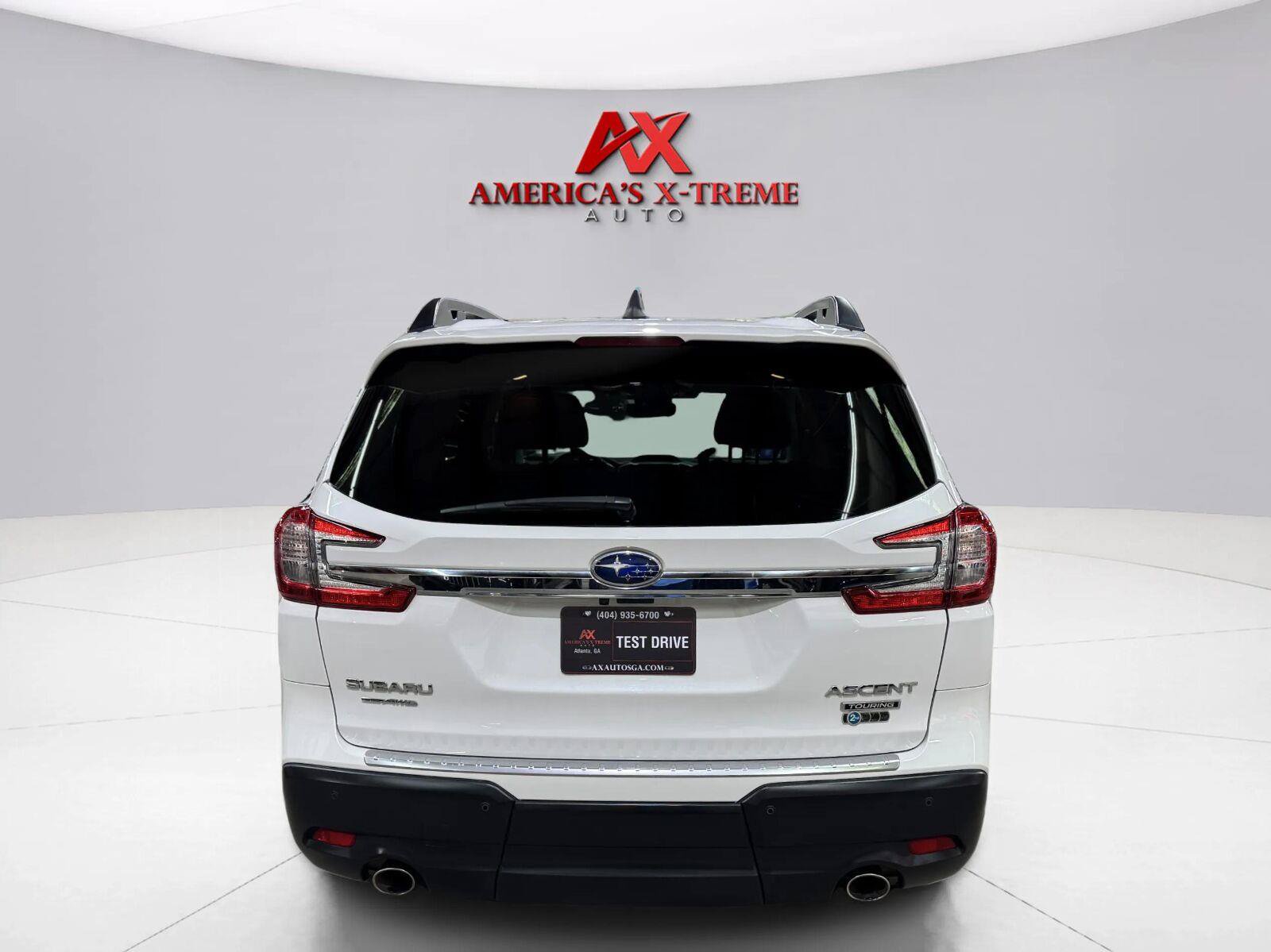 Used 2023 Subaru Ascent Touring AWD/4WD image 7