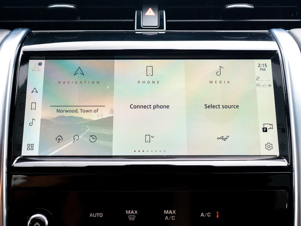 Certified 2022 Land Rover Discovery Sport S R-Dynamic AWD/4WD image 22
