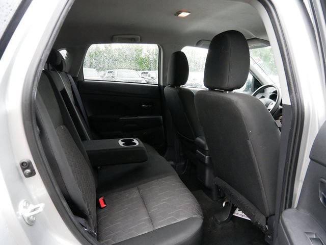 Used 2024 Mitsubishi Outlander Sport ES AWD/4WD image 9
