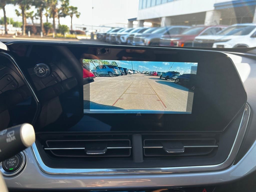 New 2026 Chevrolet Trax LT w/ Driver Confidence Package image 30