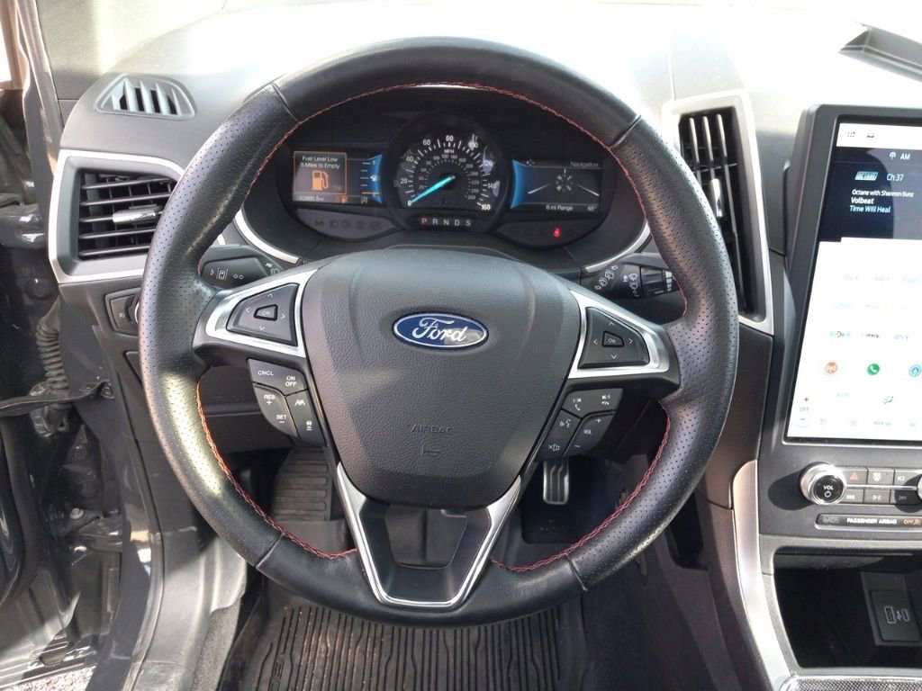 Used 2021 Ford Edge ST-Line w/ Cold Weather Package image 26