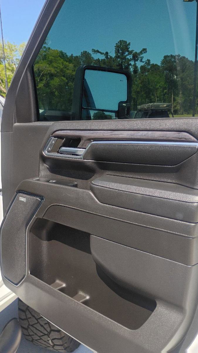 Used 2024 Chevrolet Silverado 2500 LTZ w/ LTZ Plus Package image 19