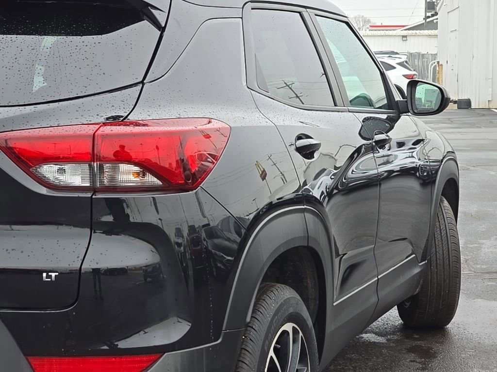 Used 2025 Chevrolet TrailBlazer LT w/ Convenience Package image 62