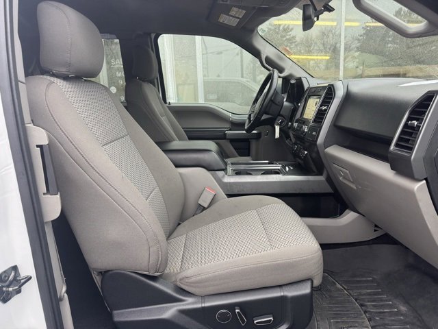 Used 2017 Ford F150 XLT w/ Equipment Group 302A Luxury image 13