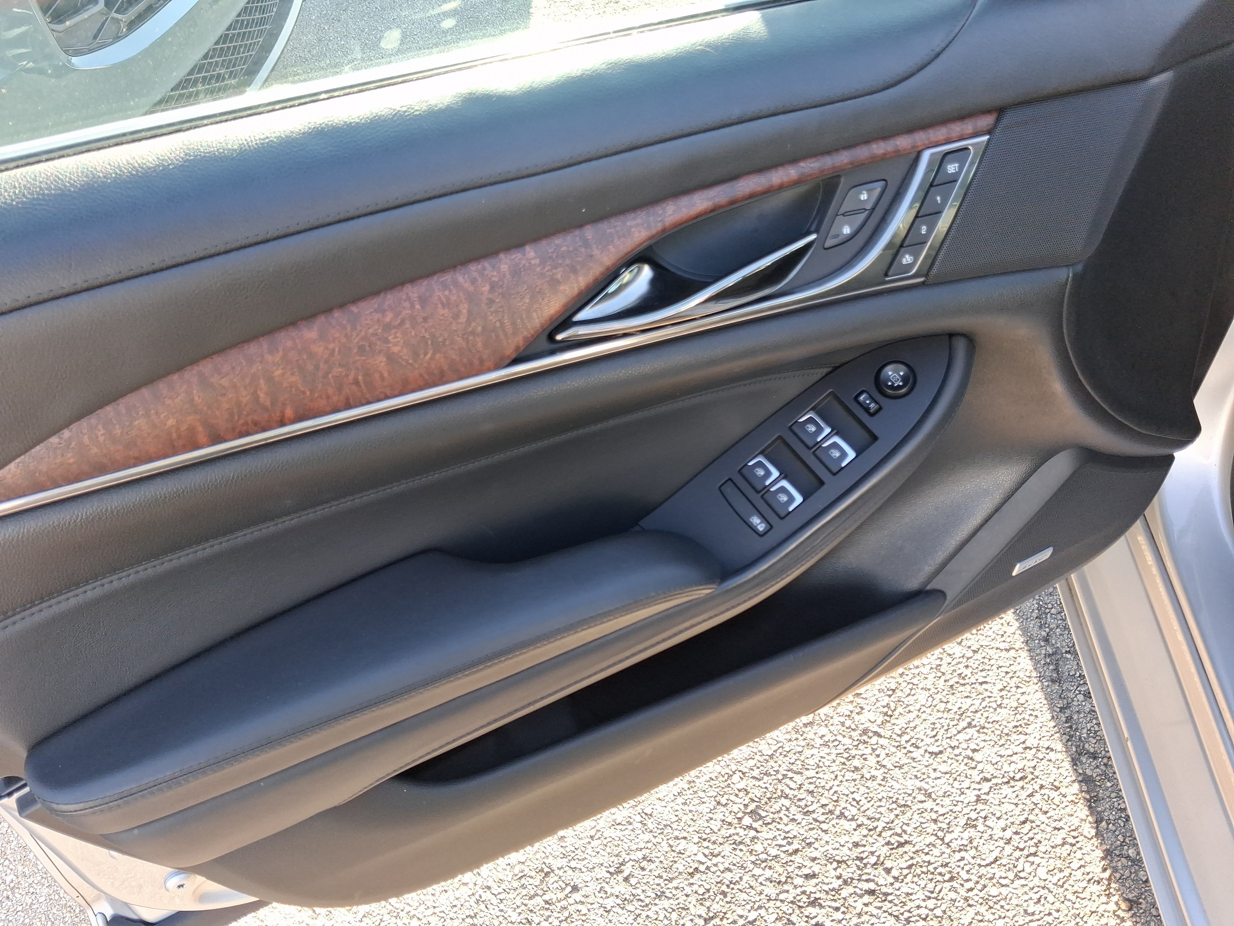 Used 2019 Cadillac CTS Luxury RWD image 13