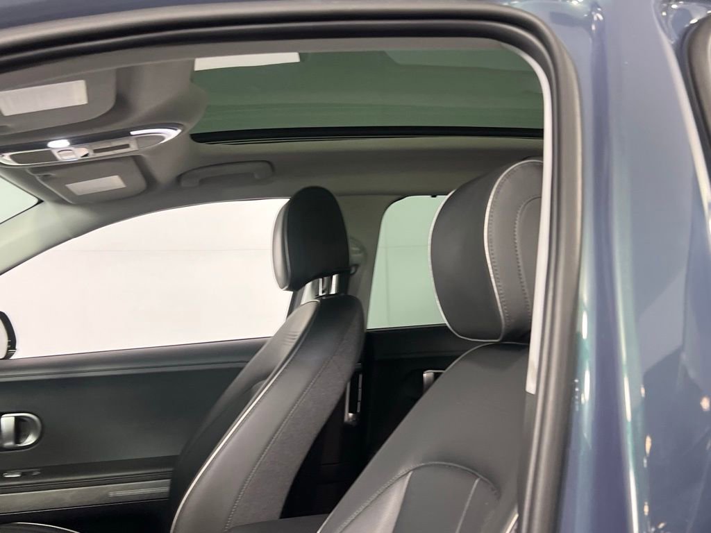 Used 2024 Hyundai Ioniq 5 Limited image 23