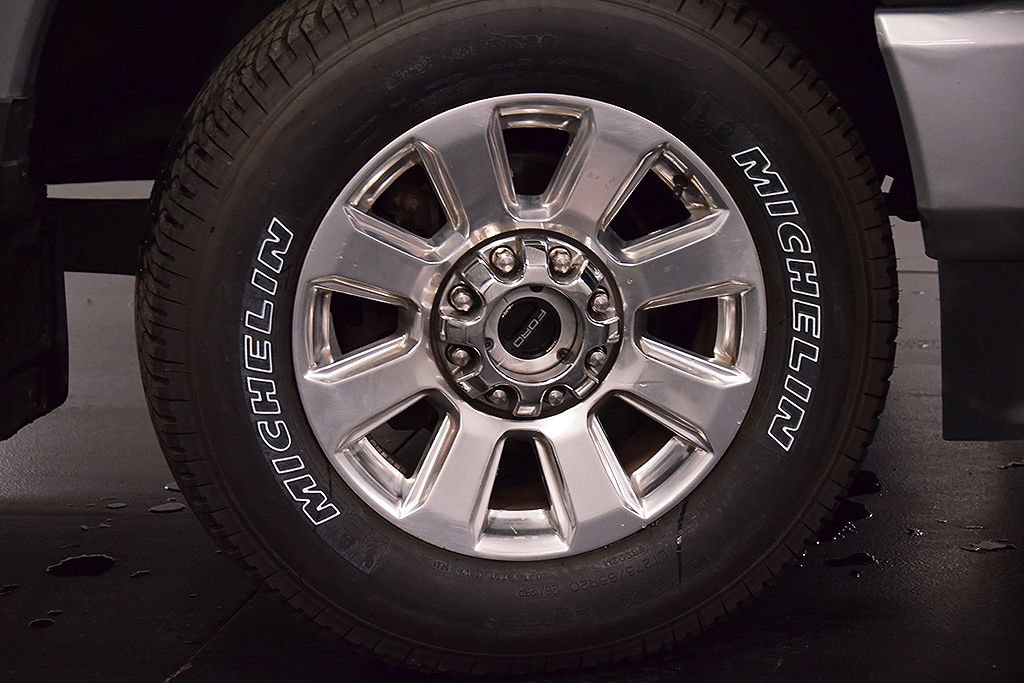 Used 2022 Ford F250 Platinum AWD/4WD image 10