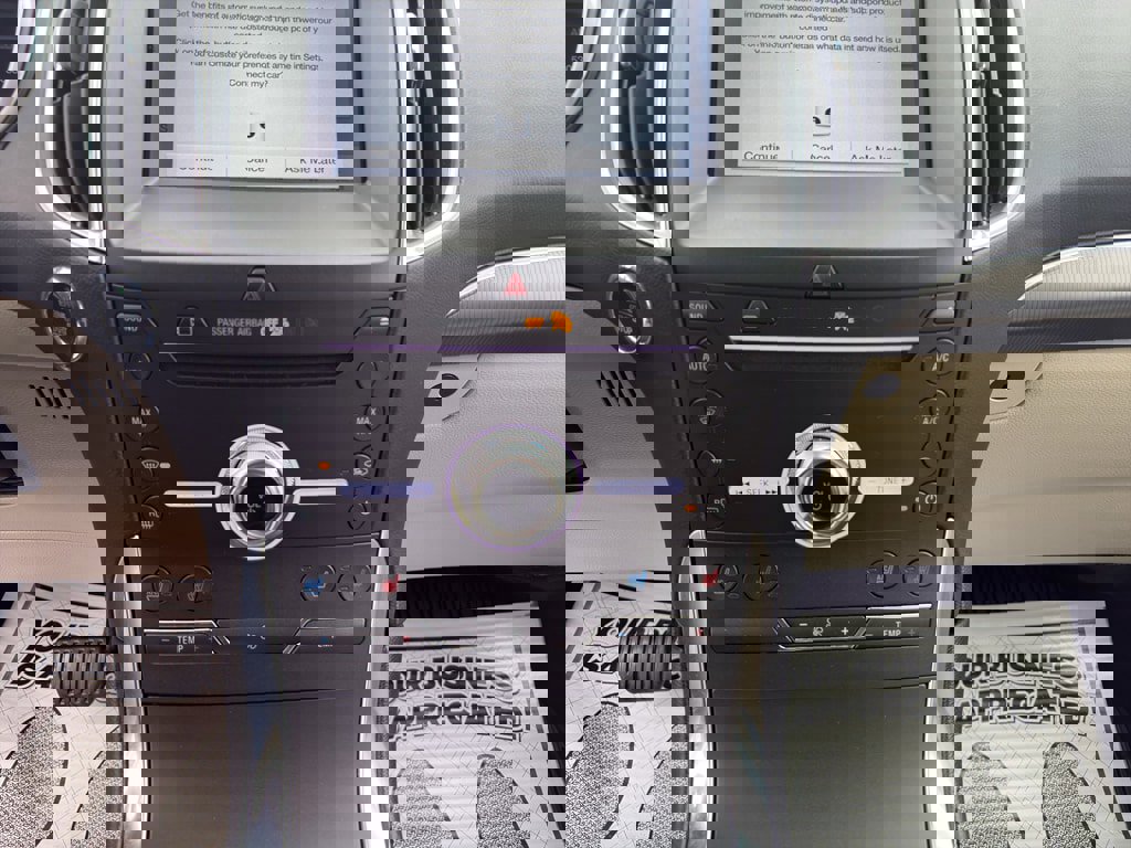 Used 2019 Ford Edge Titanium w/ Equipment Group 301A image 15