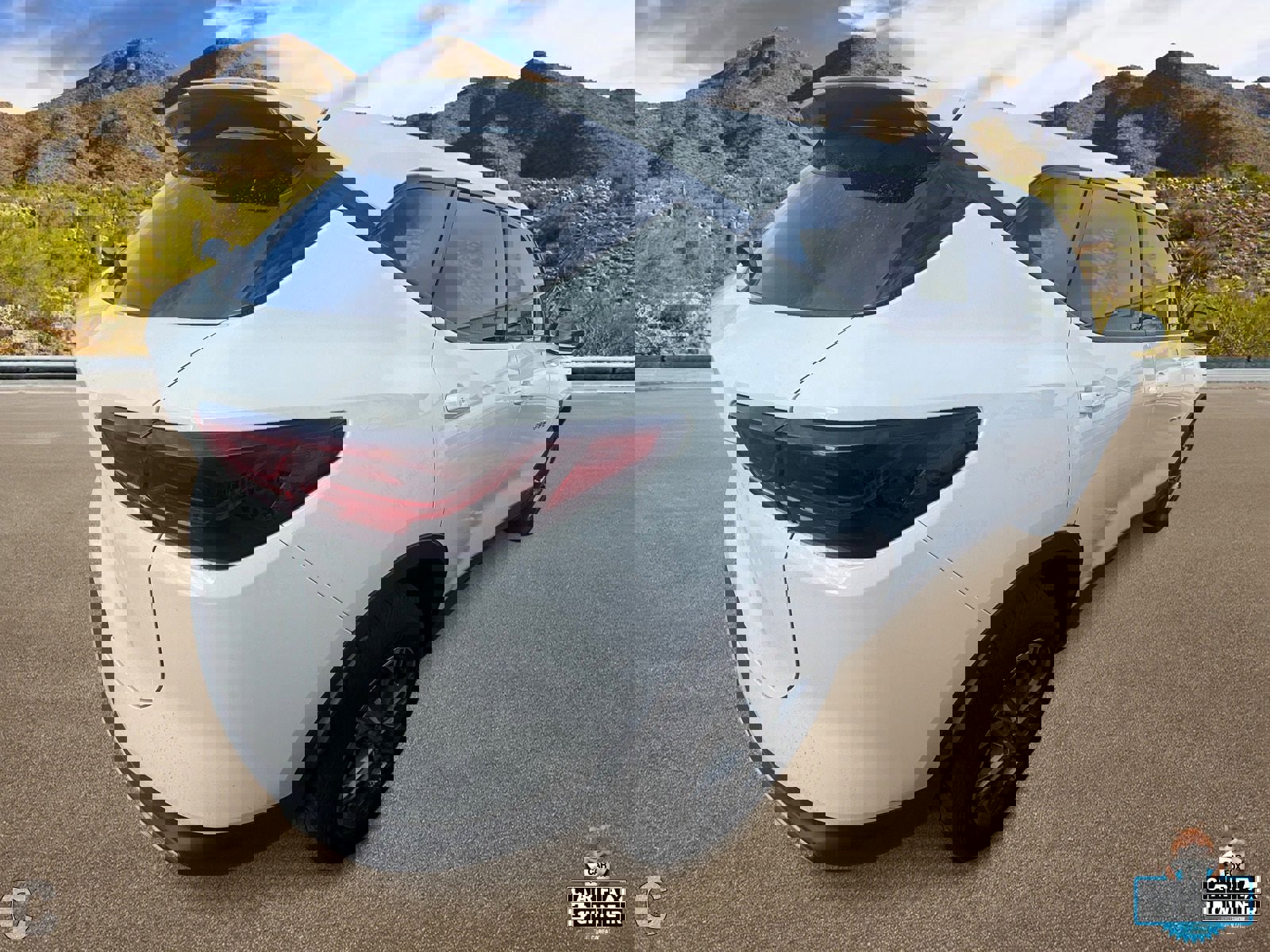 Used 2023 Chevrolet Blazer LT image 4