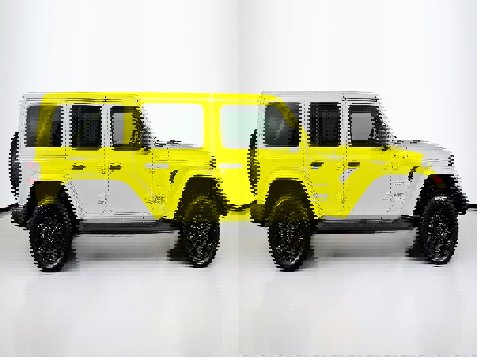 Used 2024 Jeep Wrangler Sahara w/ Technology Group image 12