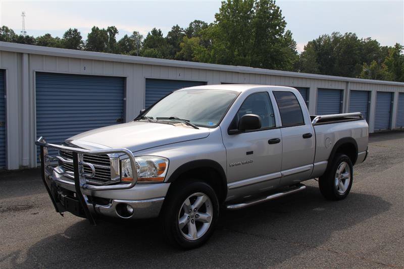Used 2006 Dodge Ram 1500 Truck SLT AWD/4WD image 2