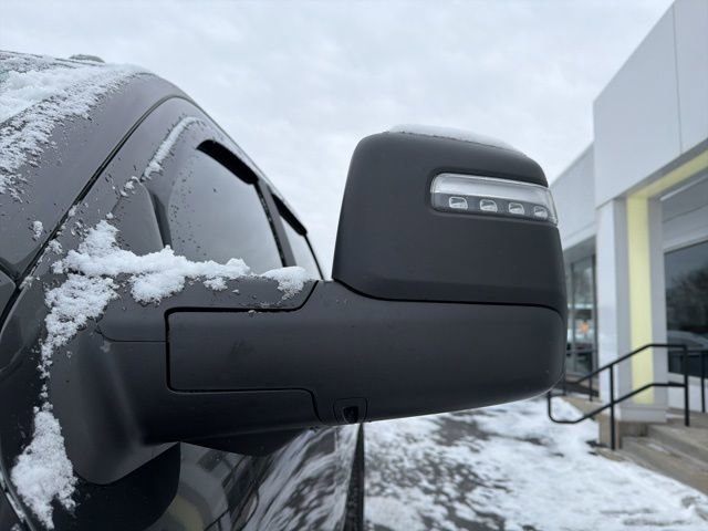 Used 2024 RAM 3500 Laramie w/ Night Edition image 9