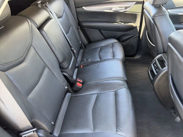 Used 2018 Cadillac XT5 Luxury w/ Driver Awareness Package image 14