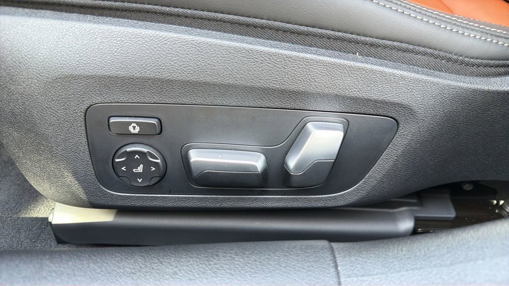 New 2026 BMW 840i image 7