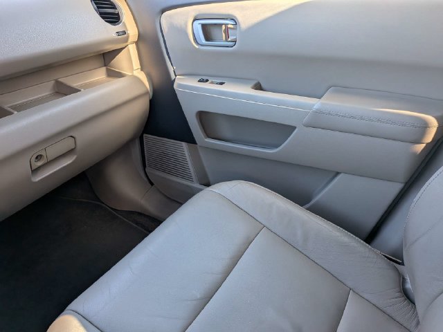 Used 2012 Honda Pilot EX-L image 18