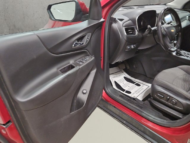 Used 2021 Chevrolet Equinox LT AWD/4WD image 11