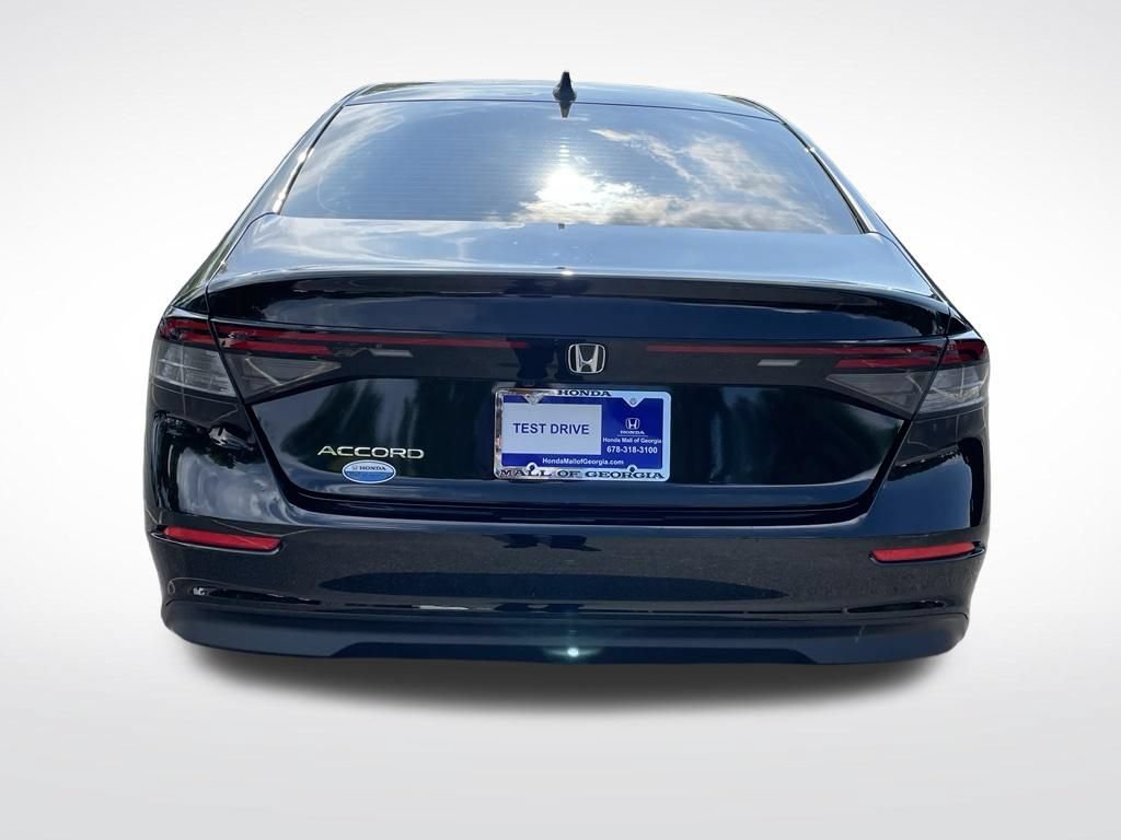 Certified 2025 Honda Accord LX image 5