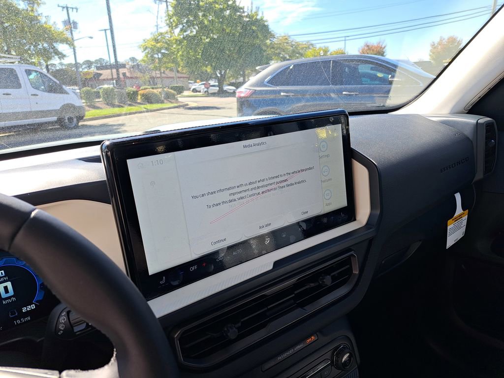 New 2025 Ford Bronco Sport Heritage w/ Convenience Package image 10