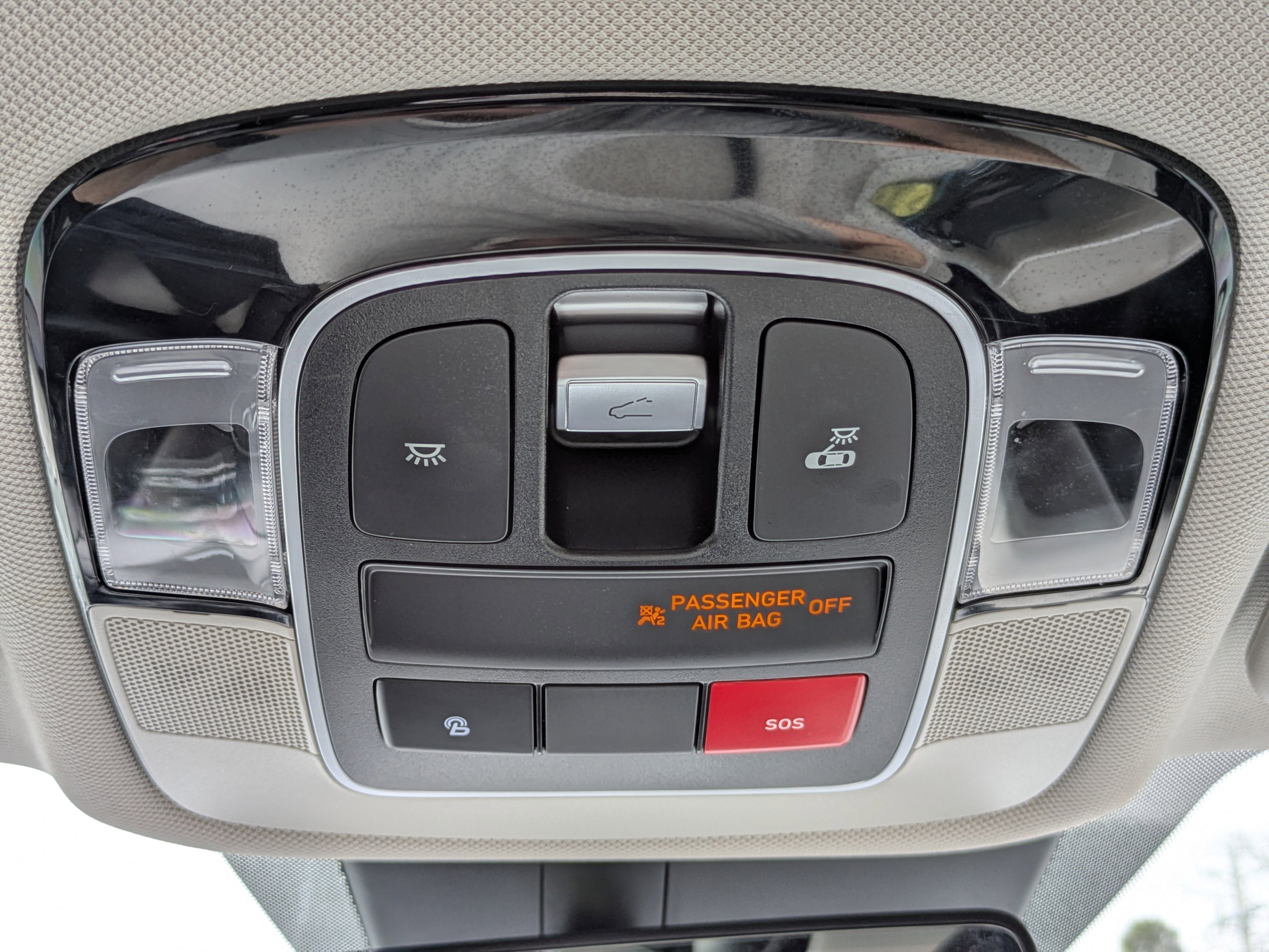 Used 2022 Hyundai Tucson Limited w/ Cargo Package image 33